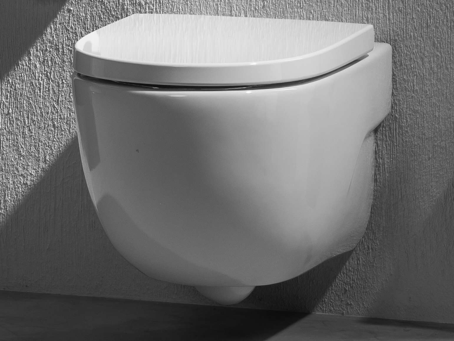 Vägghängda toaletter Meridian 34624L..0 Roca